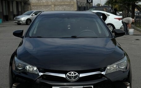 Toyota Camry, 2016 год, 1 950 000 рублей, 3 фотография