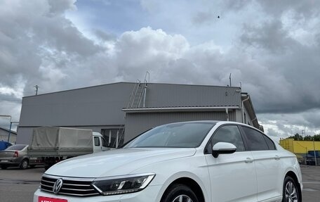Volkswagen Passat B8 рестайлинг, 2018 год, 2 047 000 рублей, 1 фотография