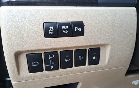 Toyota Alphard III, 2011 год, 1 999 000 рублей, 20 фотография