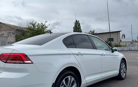 Volkswagen Passat B8 рестайлинг, 2018 год, 2 047 000 рублей, 5 фотография
