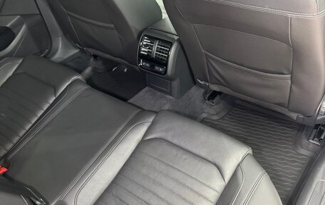Volkswagen Passat B8 рестайлинг, 2018 год, 2 047 000 рублей, 17 фотография