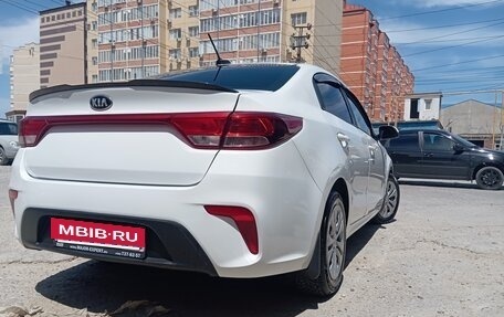 KIA Rio IV, 2020 год, 1 120 000 рублей, 2 фотография