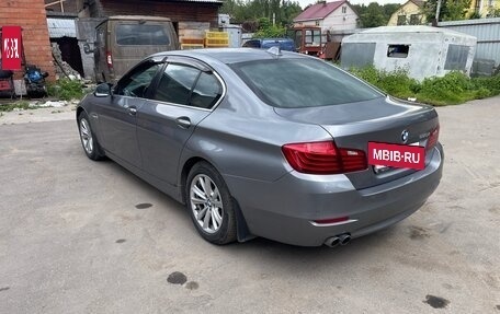BMW 5 серия, 2013 год, 1 800 000 рублей, 3 фотография