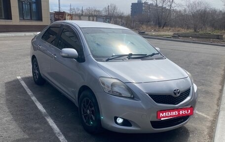 Toyota Belta, 2010 год, 600 000 рублей, 10 фотография