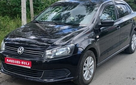 Volkswagen Polo VI (EU Market), 2013 год, 800 000 рублей, 10 фотография