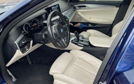 BMW 5 серия, 2017 год, 3 095 000 рублей, 4 фотография