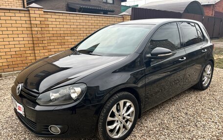 Volkswagen Golf VI, 2010 год, 800 000 рублей, 1 фотография