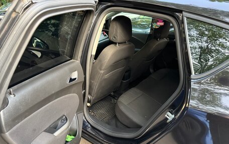 Opel Astra J, 2010 год, 830 000 рублей, 12 фотография