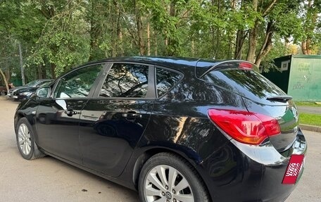 Opel Astra J, 2010 год, 830 000 рублей, 14 фотография