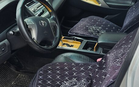 Toyota Camry, 2007 год, 1 300 000 рублей, 8 фотография