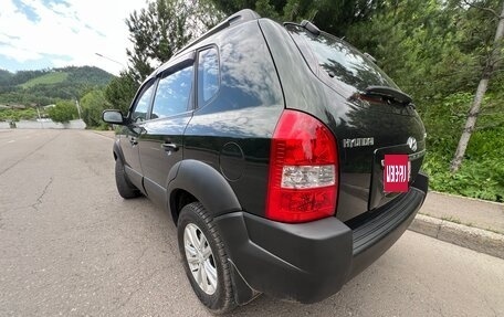 Hyundai Tucson III, 2008 год, 997 000 рублей, 3 фотография