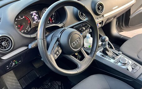 Audi A3, 2018 год, 2 200 000 рублей, 11 фотография