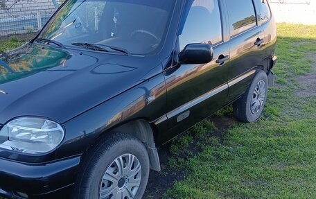 Chevrolet Niva I рестайлинг, 2006 год, 420 000 рублей, 2 фотография