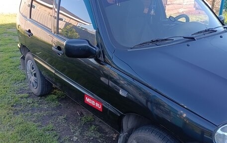 Chevrolet Niva I рестайлинг, 2006 год, 420 000 рублей, 3 фотография