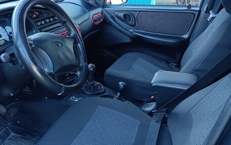 Chevrolet Niva I рестайлинг, 2006 год, 420 000 рублей, 9 фотография