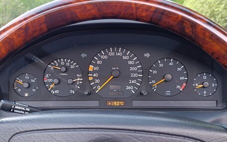 Mercedes-Benz SL-Класс, 1994 год, 7 800 000 рублей, 11 фотография