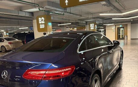 Mercedes-Benz E-Класс, 2019 год, 4 200 000 рублей, 6 фотография