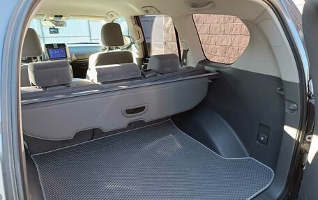 Toyota Land Cruiser Prado 150 рестайлинг 2, 2013 год, 3 200 000 рублей, 8 фотография