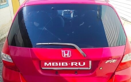 Honda Fit III, 2002 год, 380 000 рублей, 2 фотография