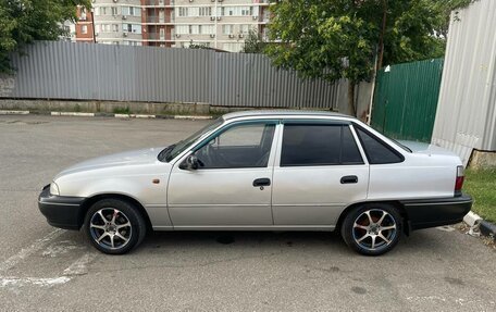 Daewoo Nexia I рестайлинг, 2001 год, 280 000 рублей, 10 фотография