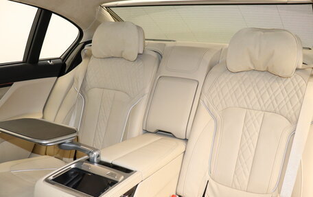BMW 7 серия, 2020 год, 7 500 000 рублей, 11 фотография