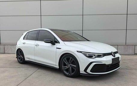 Volkswagen Golf VIII, 2022 год, 1 290 002 рублей, 3 фотография