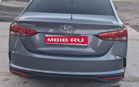 Hyundai Solaris II рестайлинг, 2021 год, 1 720 000 рублей, 6 фотография