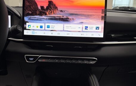 Geely Coolray I, 2025 год, 2 449 999 рублей, 9 фотография