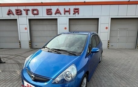Honda Jazz I рестайлинг, 2007 год, 725 000 рублей, 2 фотография