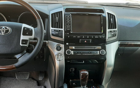 Toyota Land Cruiser 200, 2013 год, 4 200 000 рублей, 10 фотография
