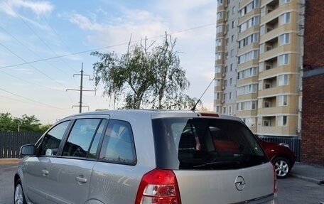 Opel Zafira B, 2009 год, 920 000 рублей, 3 фотография