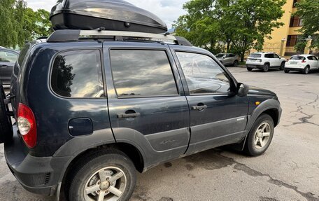 Chevrolet Niva I рестайлинг, 2010 год, 410 000 рублей, 4 фотография