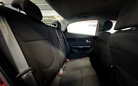 KIA Rio III рестайлинг, 2013 год, 997 000 рублей, 15 фотография