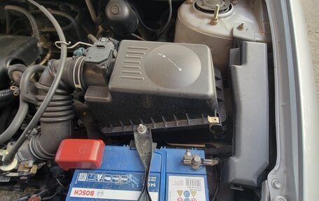 Toyota Corolla, 2003 год, 690 000 рублей, 27 фотография