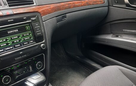 Skoda Superb III рестайлинг, 2011 год, 730 000 рублей, 3 фотография