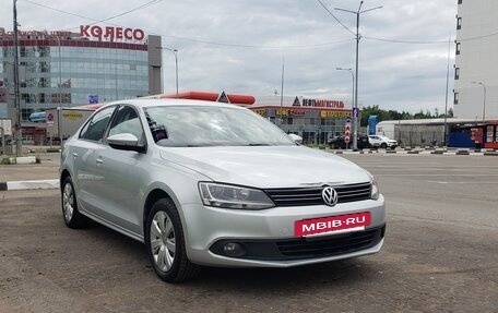 Volkswagen Jetta VI, 2013 год, 825 000 рублей, 5 фотография