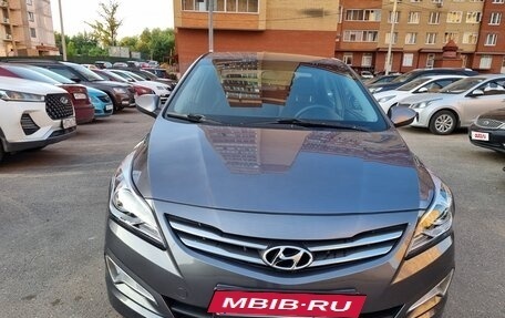 Hyundai Solaris II рестайлинг, 2014 год, 875 000 рублей, 2 фотография