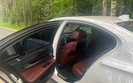 BMW 7 серия, 2011 год, 1 550 000 рублей, 10 фотография
