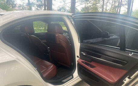 BMW 7 серия, 2011 год, 1 550 000 рублей, 9 фотография