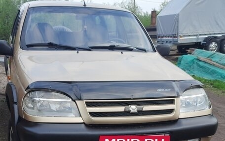 Chevrolet Niva I рестайлинг, 2006 год, 555 000 рублей, 3 фотография