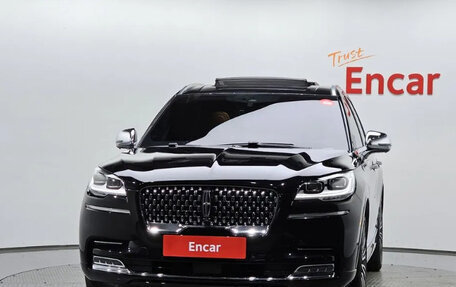 Lincoln Aviator II, 2021 год, 4 599 000 рублей, 3 фотография
