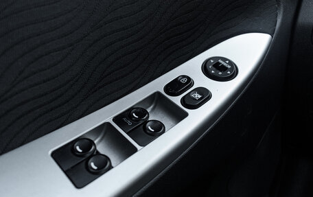Hyundai Solaris II рестайлинг, 2013 год, 888 000 рублей, 24 фотография