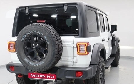 Jeep Wrangler, 2022 год, 3 980 000 рублей, 2 фотография