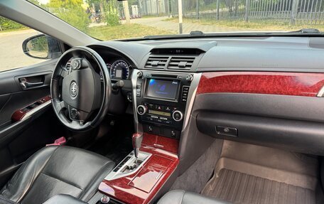 Toyota Camry, 2012 год, 1 720 000 рублей, 7 фотография