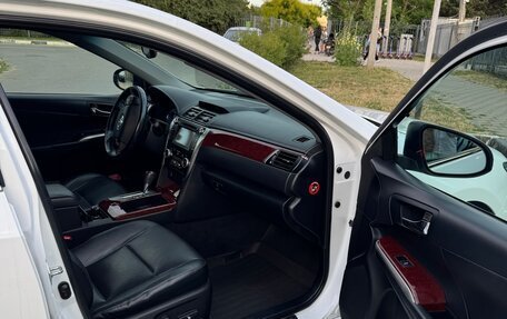 Toyota Camry, 2012 год, 1 720 000 рублей, 6 фотография