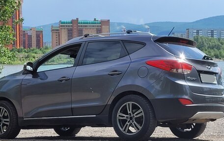 Hyundai Tucson III, 2012 год, 1 450 000 рублей, 2 фотография