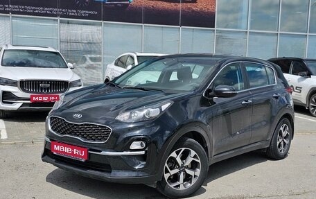 KIA Sportage IV рестайлинг, 2018 год, 2 330 000 рублей, 1 фотография
