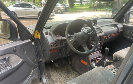 Mitsubishi Pajero III рестайлинг, 1993 год, 280 000 рублей, 9 фотография