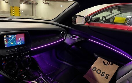 Chevrolet Camaro VI, 2018 год, 2 900 000 рублей, 10 фотография