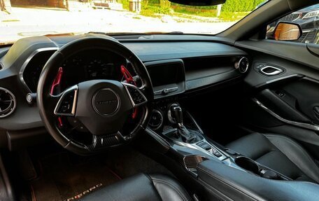 Chevrolet Camaro VI, 2018 год, 2 900 000 рублей, 7 фотография